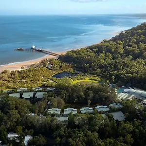kingfisher-bay-resort-villas.queenslandhotels.net/
