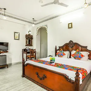 3* Hotel Fabhotel Pichola Haveli